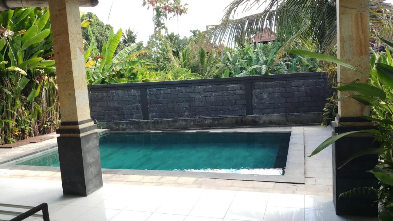 Rendira Villa *