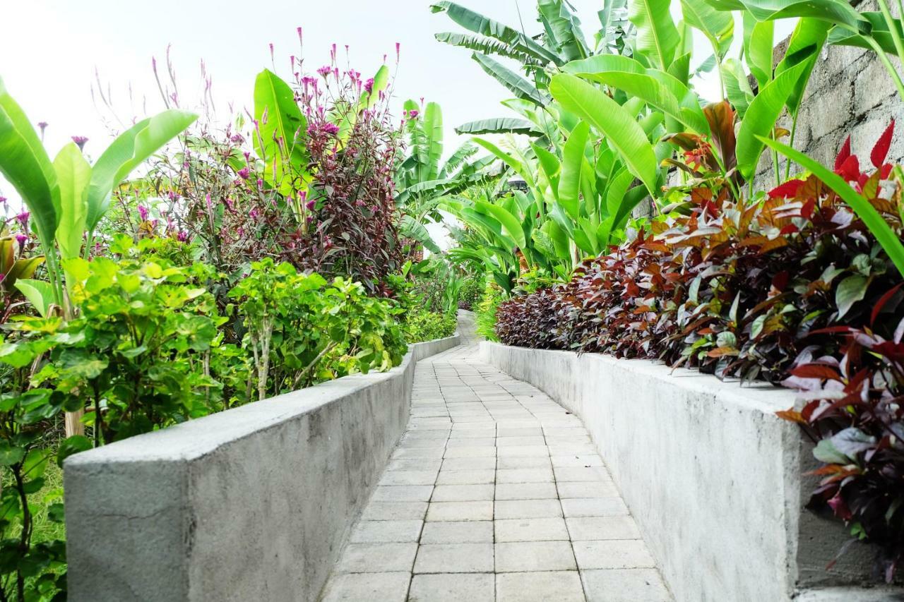 Rendira * Ubud
